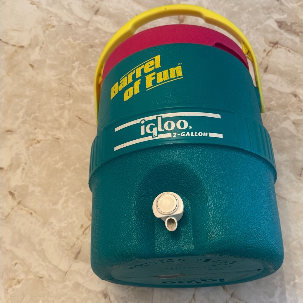 Igloo Barrel of Fun 2-Gallon Cooler in Teal, Yellow, Pink